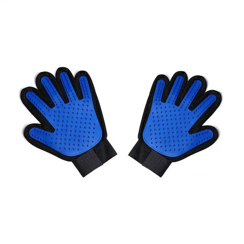Pet grooming gloves